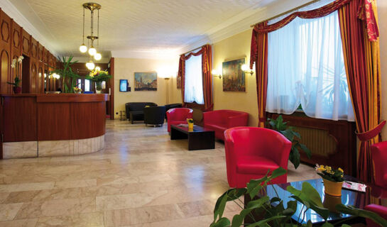 HOTEL CARMEN Monachium