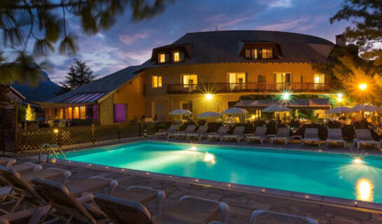 LES BARTAVELLES HOTEL RESTAURANT & SPA Crots