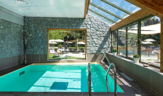 LES BARTAVELLES HOTEL RESTAURANT & SPA Crots