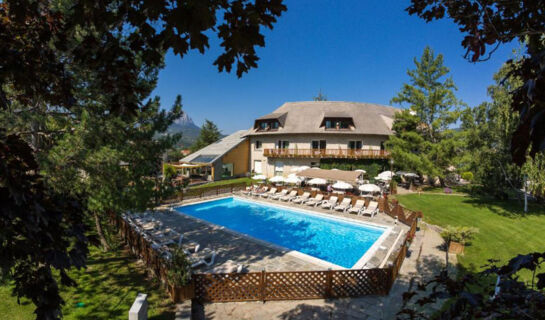 LES BARTAVELLES HOTEL RESTAURANT & SPA Crots