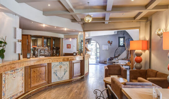 LES BARTAVELLES HOTEL RESTAURANT & SPA Crots