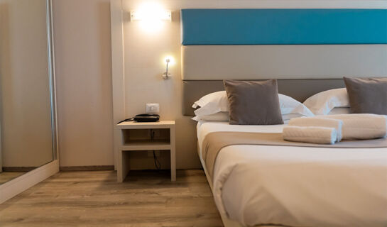 HOTEL SPLENDID SOLE Manerba del Garda (BS)