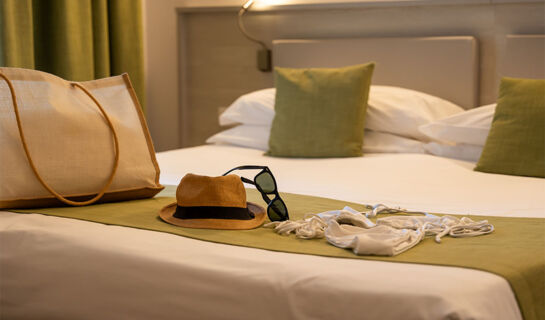 HOTEL SPLENDID SOLE Manerba del Garda (BS)