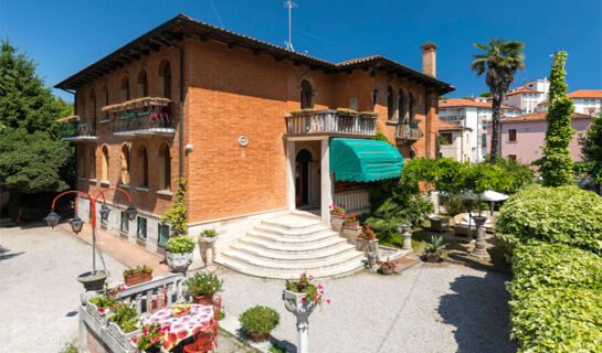 VILLA ALBERTINA (B&B) Lido von Venedig